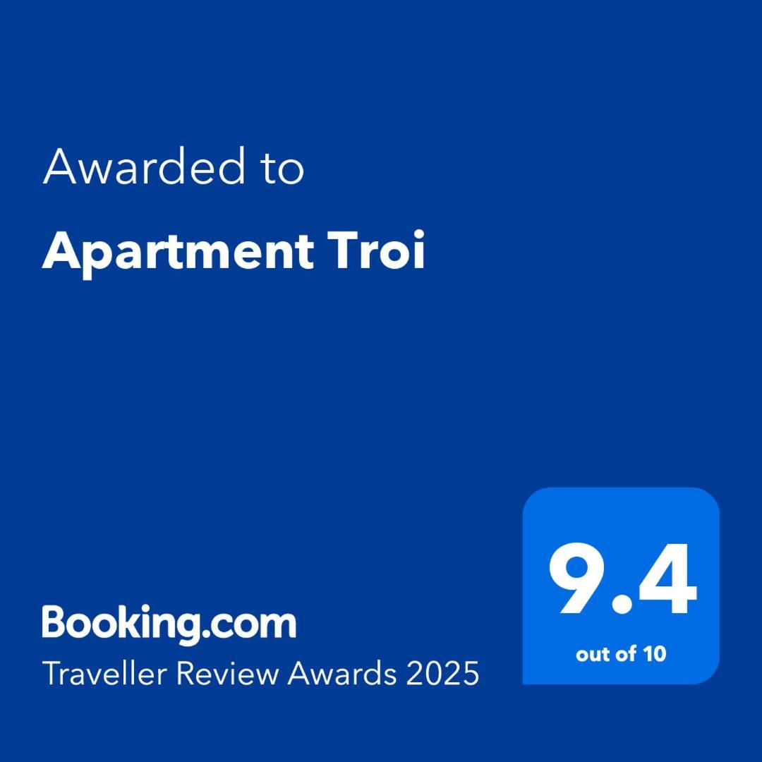 Apartment Troi プリシュティナ エクステリア 写真